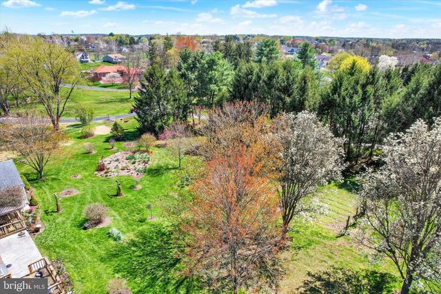 1725 HANOVER RD, Gettysburg, PA 17325