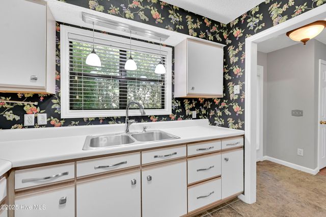 115 Sunshine Lane C, Winterville, NC 28590