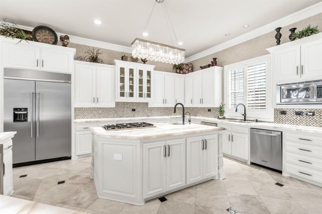 8600 Riviera Court, Flower Mound, TX 75022