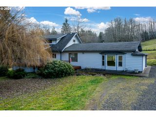 22726 CEDAR GROVE Rd, Clatskanie, OR 97016