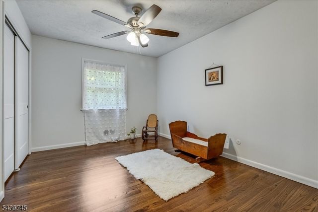 9 Wehrli Rd, Washington Twp., NJ 07853
