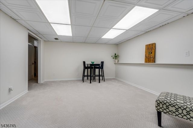 9 Wehrli Rd, Washington Twp., NJ 07853