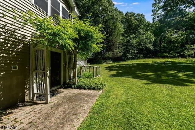 9 Wehrli Rd, Washington Twp., NJ 07853