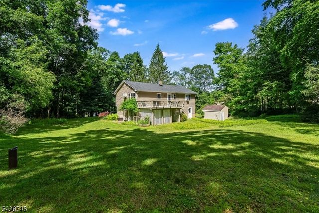 9 Wehrli Rd, Washington Twp., NJ 07853