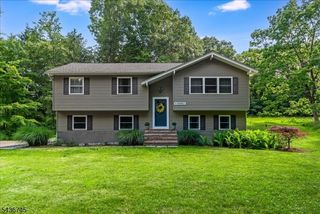 9 Wehrli Rd, Washington Twp., NJ 07853