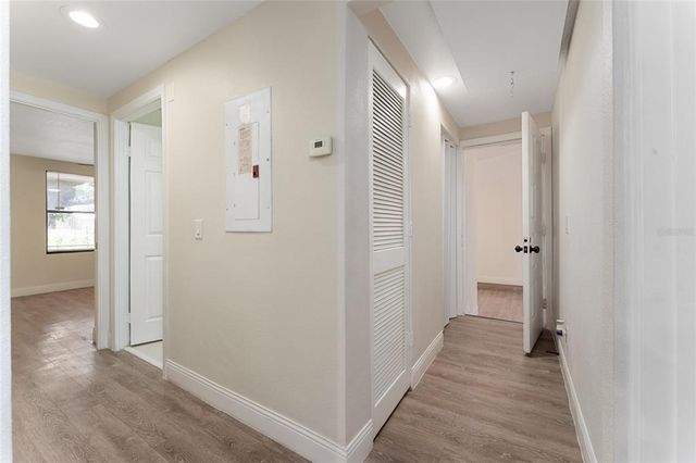 415 S LANCELOT AVENUE, Orlando, FL 32835