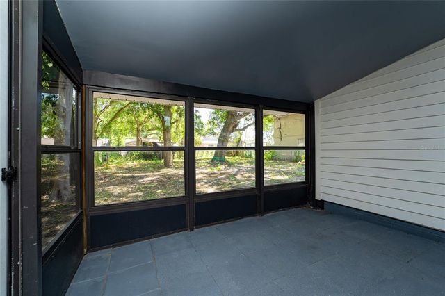 415 S LANCELOT AVENUE, Orlando, FL 32835