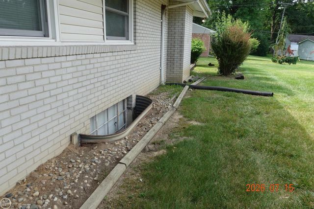 19007 WEBSTER Avenue, Southfield, MI 48076