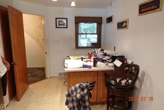 19007 WEBSTER Avenue, Southfield, MI 48076