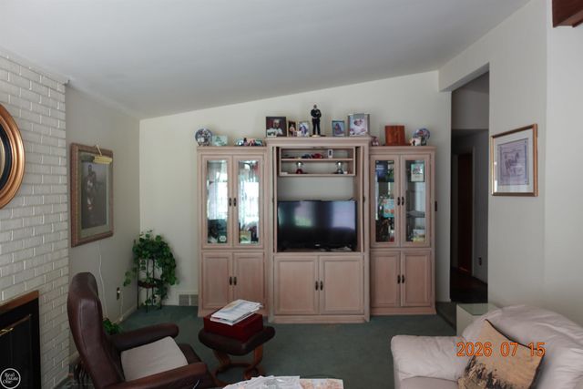 19007 WEBSTER Avenue, Southfield, MI 48076