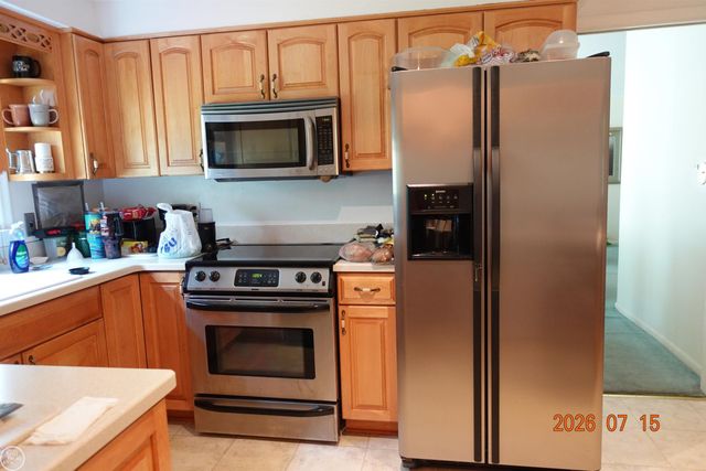 19007 WEBSTER Avenue, Southfield, MI 48076