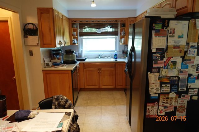 19007 WEBSTER Avenue, Southfield, MI 48076