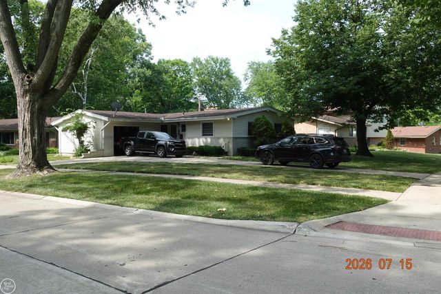 19007 WEBSTER Avenue, Southfield, MI 48076