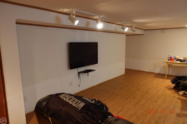 19007 WEBSTER Avenue, Southfield, MI 48076