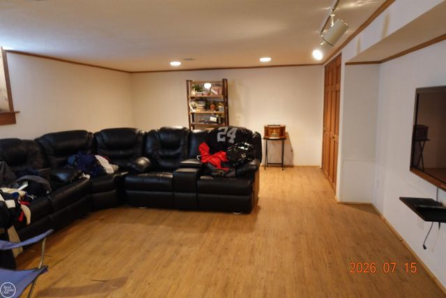 19007 WEBSTER Avenue, Southfield, MI 48076