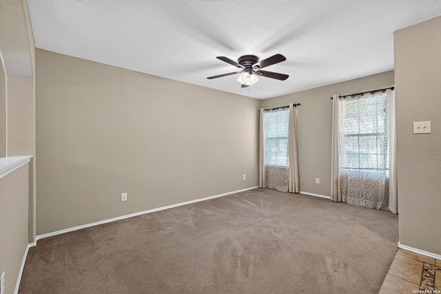 8807 LAGUNA FLS, San Antonio, TX 78251