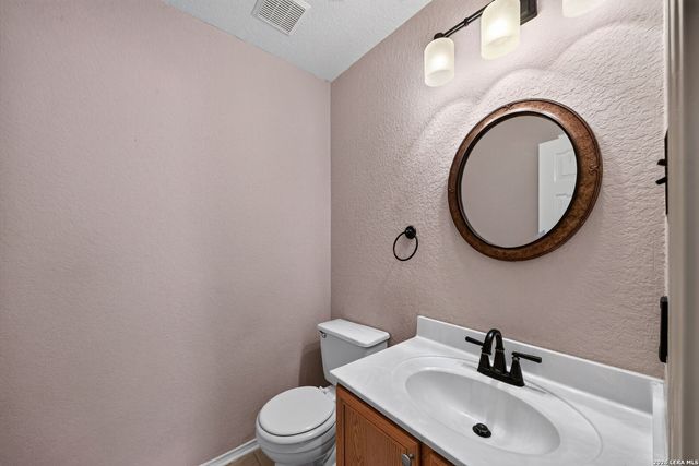 8807 LAGUNA FLS, San Antonio, TX 78251