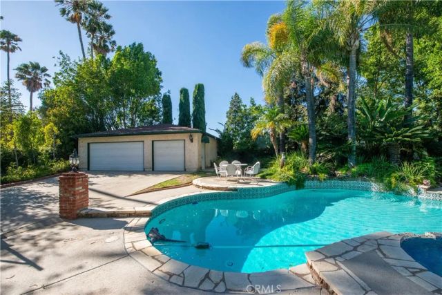 10052 Nita, Chatsworth, CA 91311