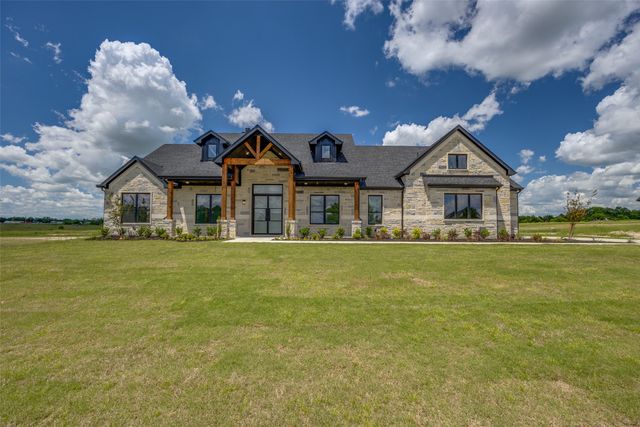 3063 Willow Road, Celeste, TX 75423