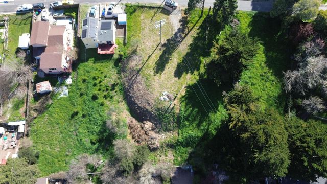 3944 La Cima Rd, El Sobrante, CA 94803