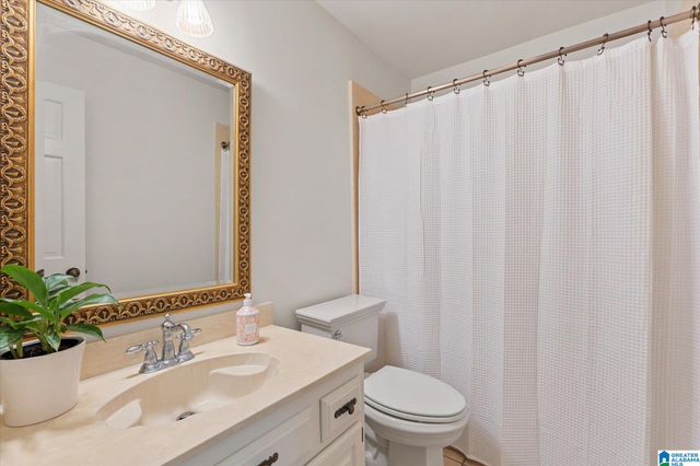 5105 SHADY COVE, Birmingham, AL 35244