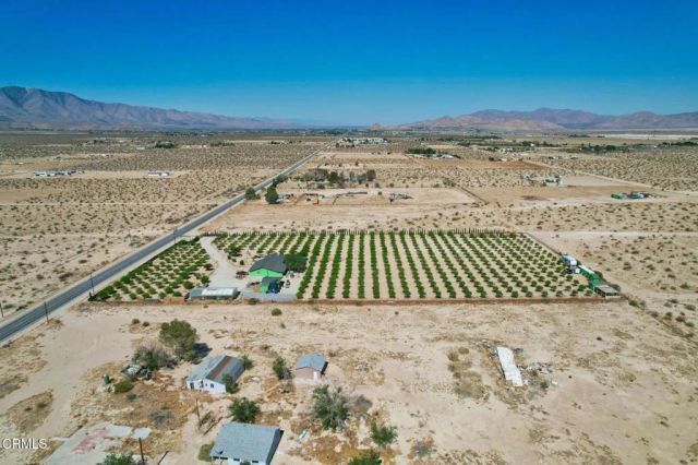 34738 Old Woman Springs Road, Lucerne Valley, CA 92356