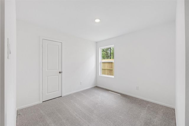 915 Songbird Lane, Magnolia, TX 77354