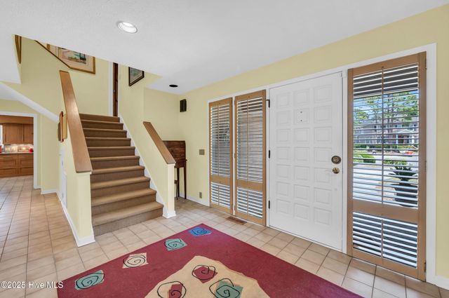 2118 Gloucester Place, Wilmington, NC 28403