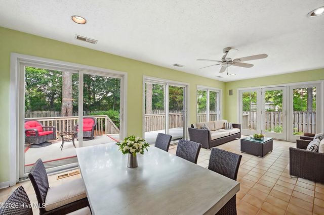 2118 Gloucester Place, Wilmington, NC 28403