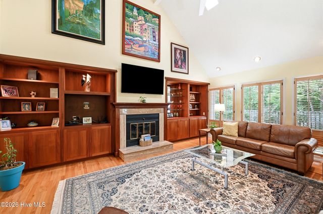 2118 Gloucester Place, Wilmington, NC 28403