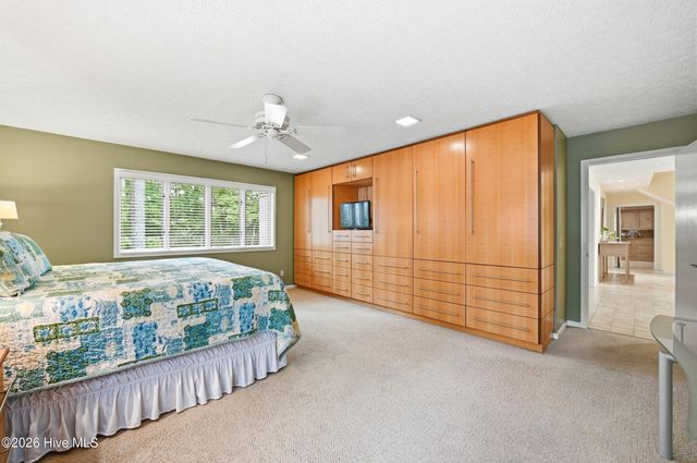 2118 Gloucester Place, Wilmington, NC 28403