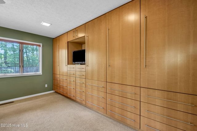 2118 Gloucester Place, Wilmington, NC 28403
