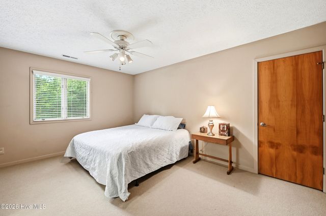2118 Gloucester Place, Wilmington, NC 28403