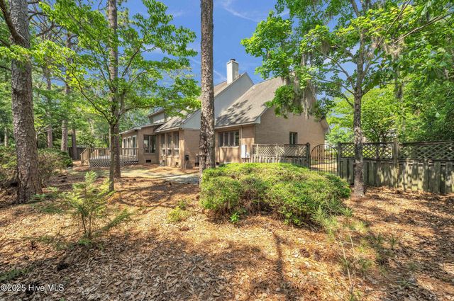 2118 Gloucester Place, Wilmington, NC 28403