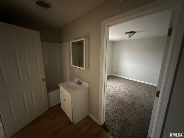 417 WALNUT Street, Kincaid, IL 62540