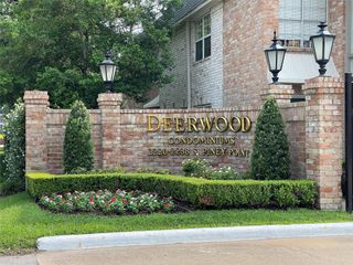 2224 S Piney Point Road 114, Houston, TX 77063