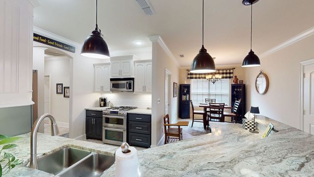 685 Bunker Drive, Tyler, TX 75703