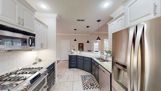 685 Bunker Drive, Tyler, TX 75703