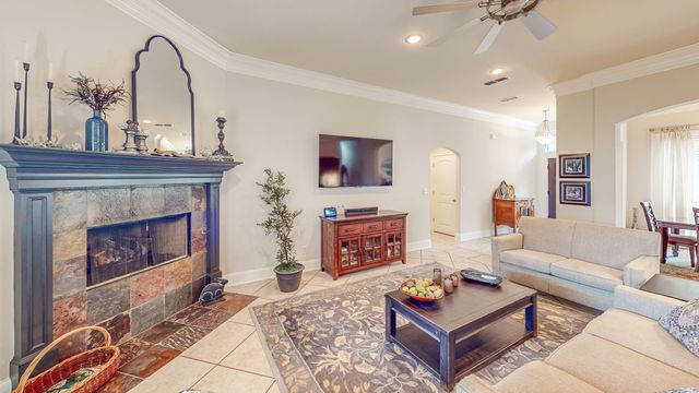 685 Bunker Drive, Tyler, TX 75703