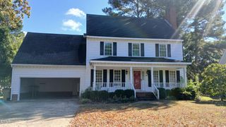 1817 Thorpshire, Raleigh, NC 27615
