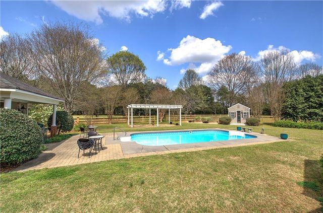 562 Old Alabama Road SE, Cartersville, GA 30120
