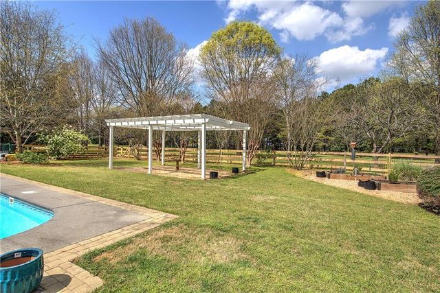 562 Old Alabama Road SE, Cartersville, GA 30120