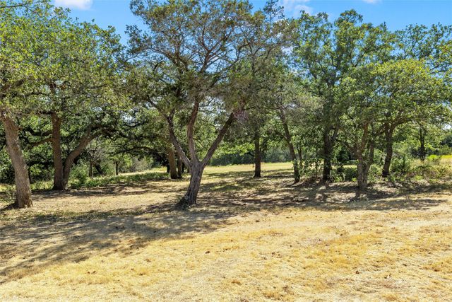 892 Hcr 1227, Whitney, TX 76692
