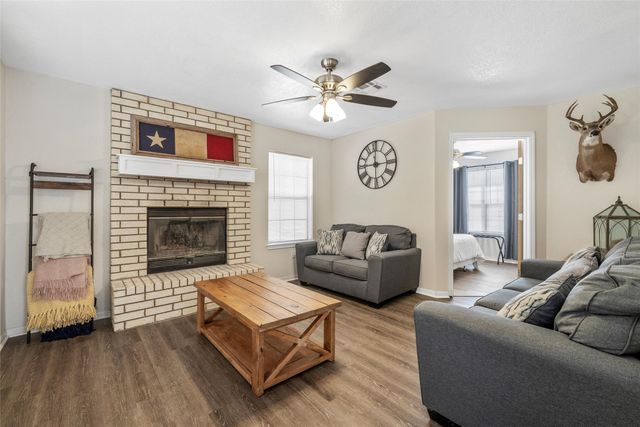 892 Hcr 1227, Whitney, TX 76692