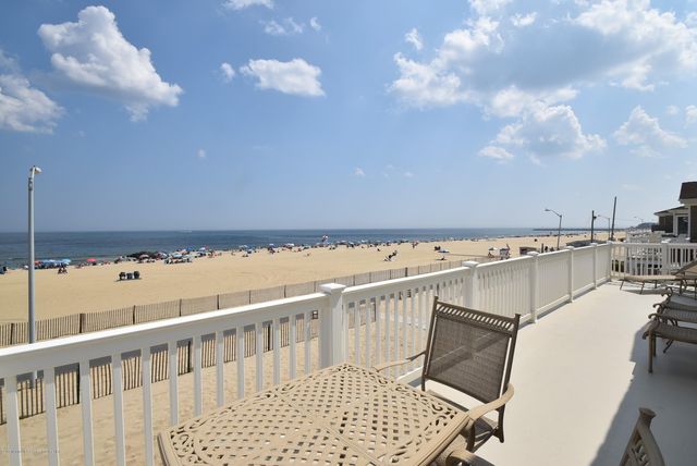 233-3 Beachfront 3, Manasquan, NJ 08736