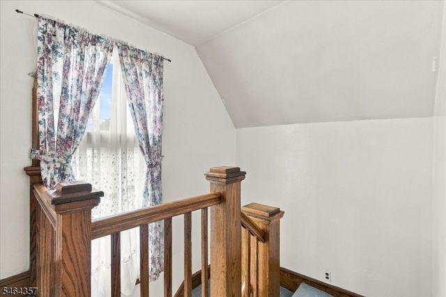 93 N Stoughton St, Bergenfield Boro, NJ 07621