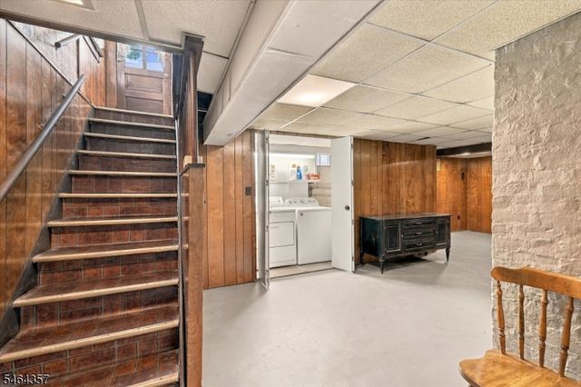 93 N Stoughton St, Bergenfield Boro, NJ 07621
