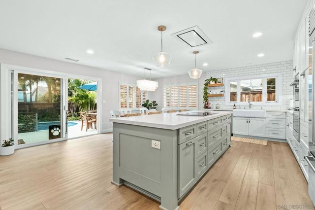 13814 Recuerdo Dr, Del Mar, CA 92014