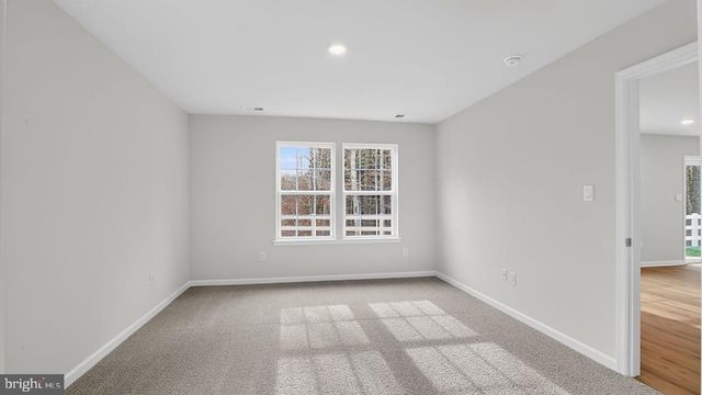 204 ECLIPSE ST, Charles Town, WV 25414