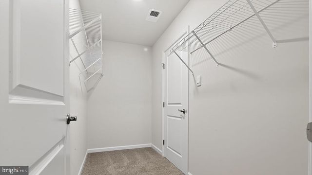 204 ECLIPSE ST, Charles Town, WV 25414